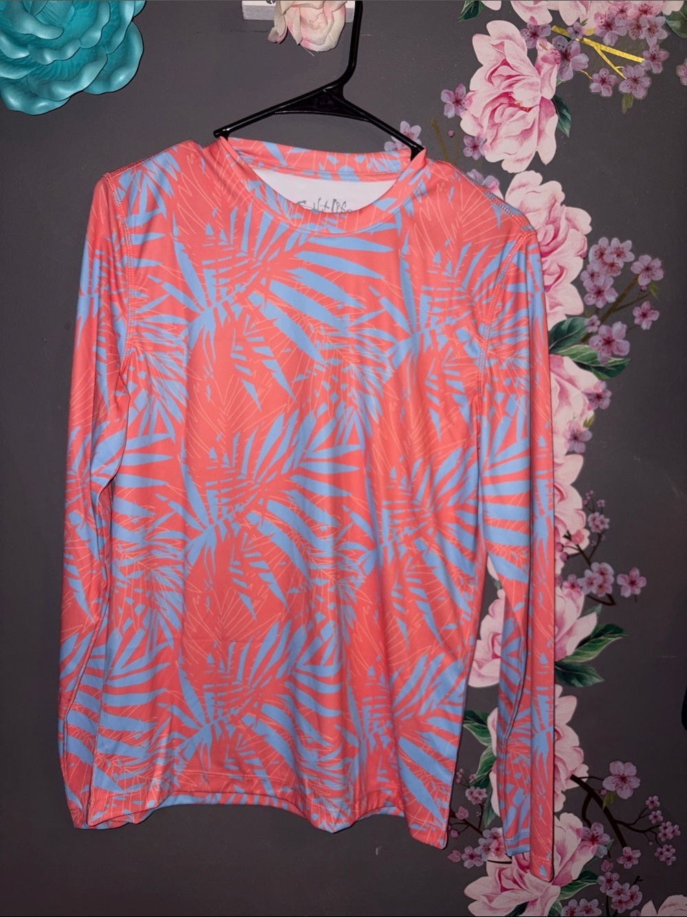 Salt Life Coral Top Medium
